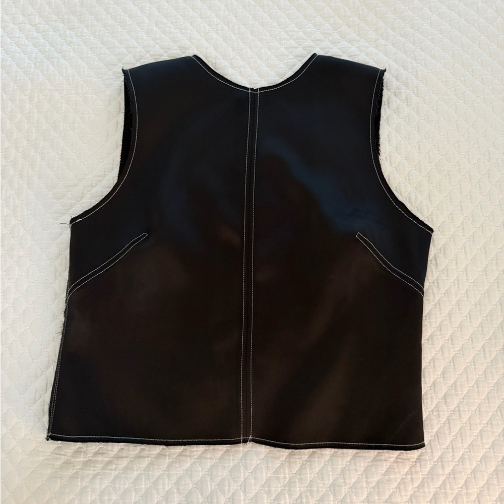 Zara Black Sleeveless Top with White Stitching